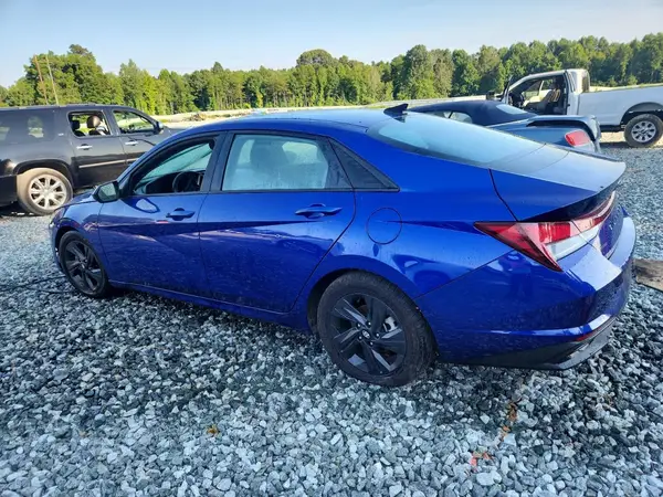 KMHLM4AG7MU129352 2021 HYUNDAI ELANTRA - Image 2