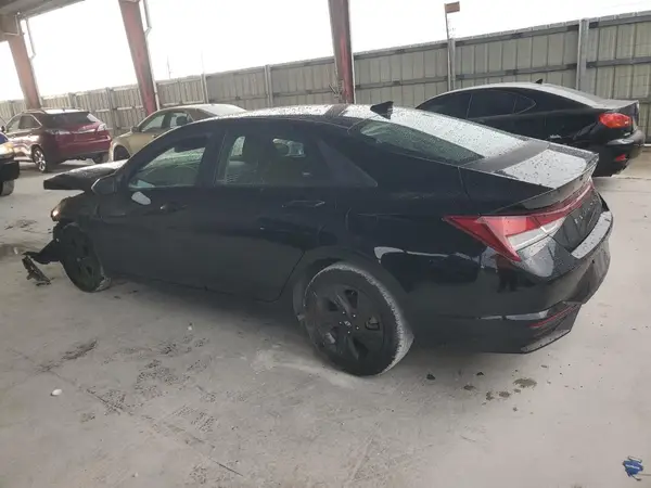 KMHLM4AG7MU141047 2021 HYUNDAI ELANTRA - Image 2