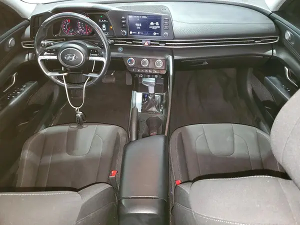 KMHLM4AG7MU142411 2021 HYUNDAI ELANTRA - Image 8