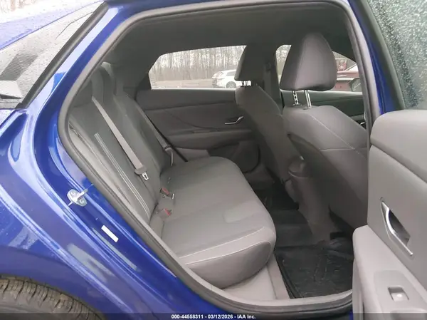 KMHLM4AG7MU158009 2021 HYUNDAI ELANTRA - Image 8