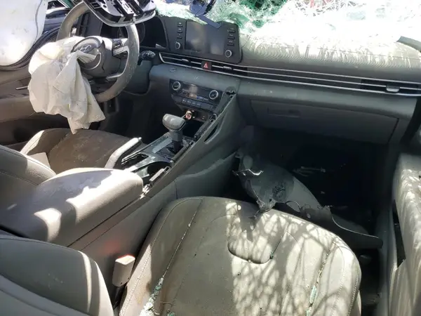 KMHLM4AG7MU163968 2021 HYUNDAI ELANTRA - Image 8