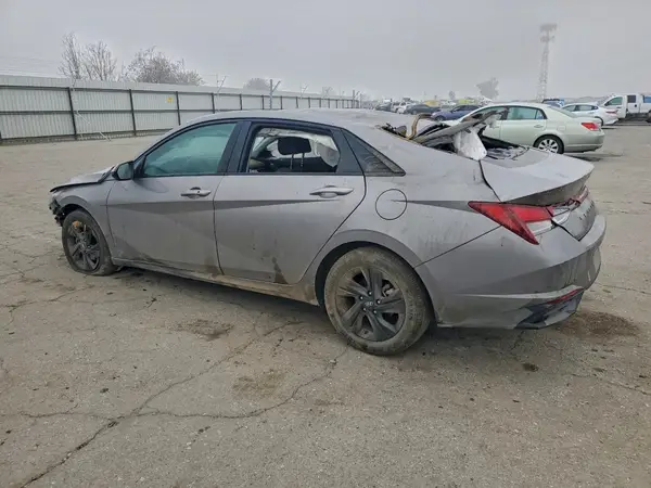 KMHLM4AG7MU164179 2021 HYUNDAI ELANTRA - Image 2