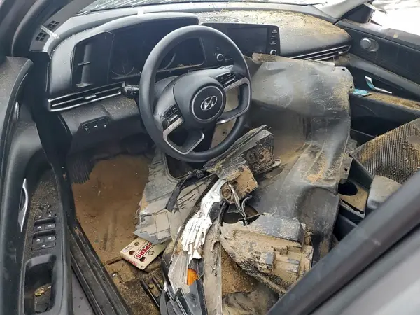 KMHLM4AG7MU164179 2021 HYUNDAI ELANTRA - Image 8