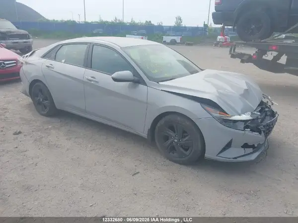KMHLM4AG7MU183587 2021 HYUNDAI ELANTRA - Image 1
