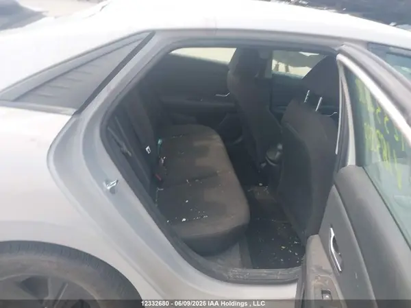 KMHLM4AG7MU183587 2021 HYUNDAI ELANTRA - Image 8