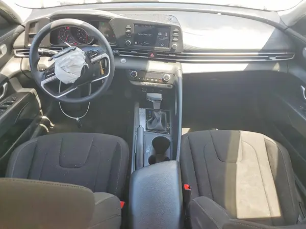 KMHLM4AG7MU199319 2021 HYUNDAI ELANTRA - Image 8