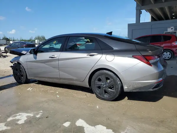 KMHLM4AG7MU200209 2021 HYUNDAI ELANTRA - Image 2