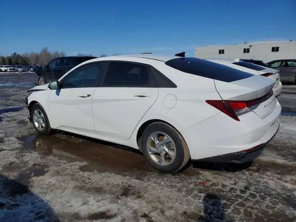 KMHLM4AG7NU229145 2022 HYUNDAI ELANTRA - Image 2