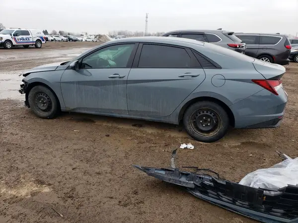 KMHLM4AG7NU229694 2022 HYUNDAI ELANTRA - Image 2