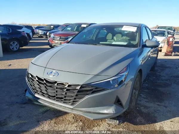 KMHLM4AG7NU241554 2022 HYUNDAI ELANTRA - Image 2