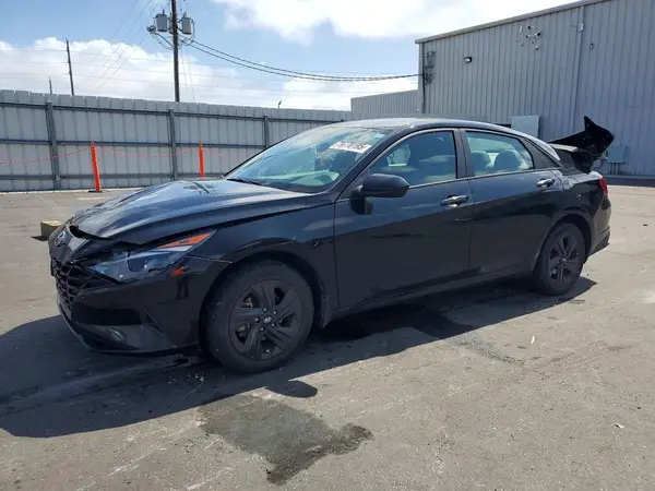 KMHLM4AG7NU245331 2022 HYUNDAI ELANTRA - Image 1