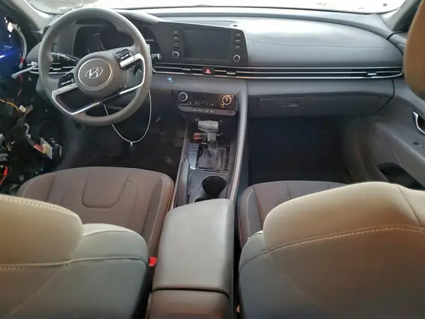 KMHLM4AG7NU245412 2022 HYUNDAI ELANTRA - Image 8