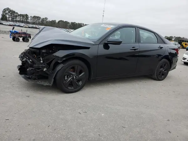 KMHLM4AG7NU273565 2022 HYUNDAI ELANTRA - Image 1