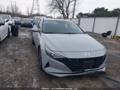 KMHLM4AG7NU284890 2022 HYUNDAI ELANTRA