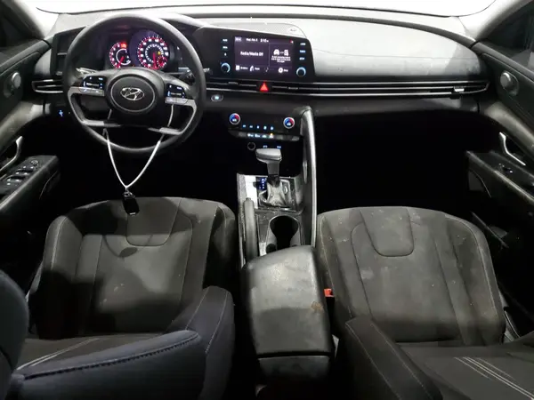 KMHLM4AG7NU285036 2022 HYUNDAI ELANTRA - Image 8