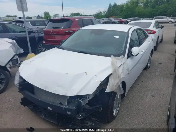 KMHLM4AG7NU298093 2022 HYUNDAI ELANTRA - Image 2