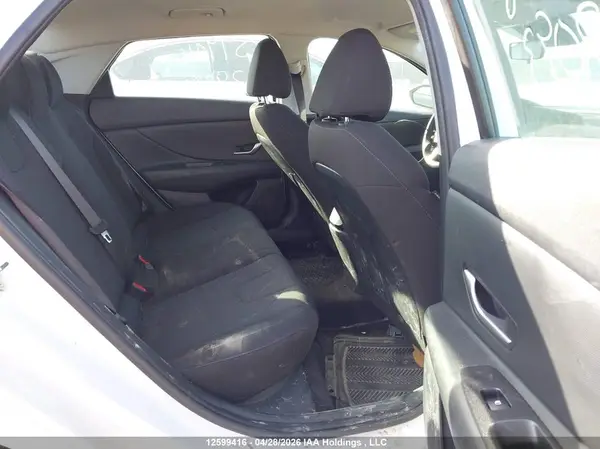 KMHLM4AG7NU298093 2022 HYUNDAI ELANTRA - Image 8