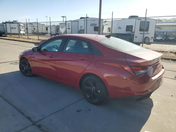 KMHLM4AG7NU307164 2022 HYUNDAI ELANTRA - Image 2