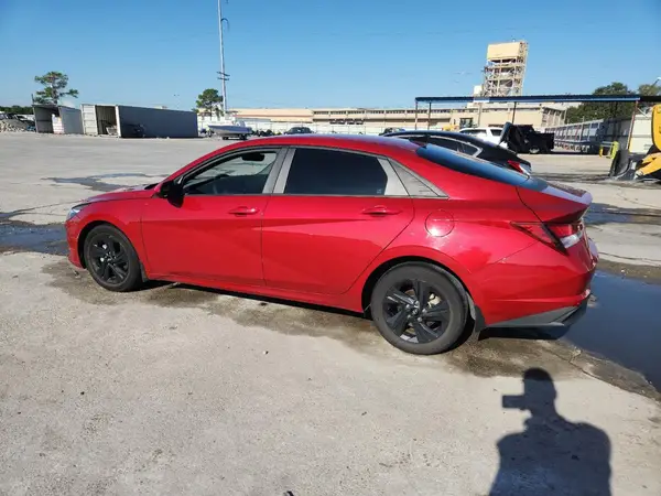 KMHLM4AG7NU312235 2022 HYUNDAI ELANTRA - Image 2