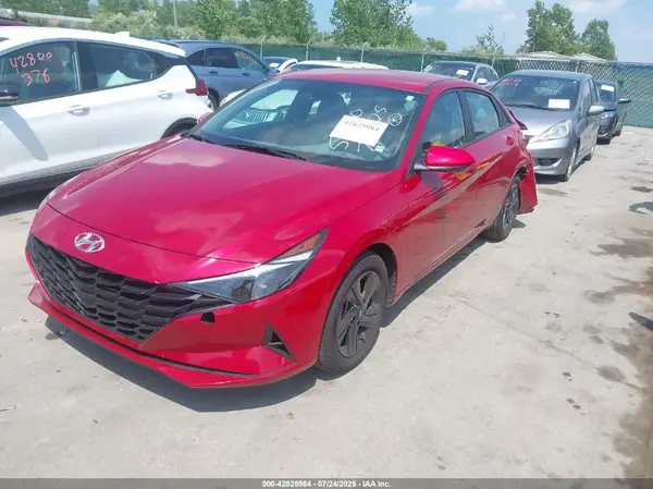 KMHLM4AG7NU321016 2022 HYUNDAI ELANTRA - Image 2
