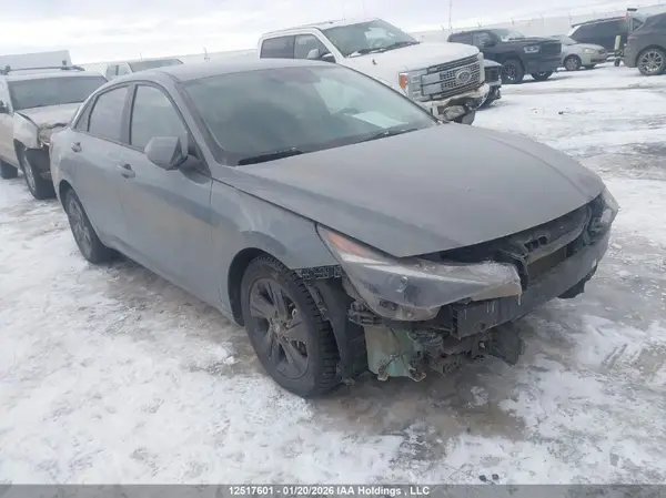 KMHLM4AG7NU327320 2022 HYUNDAI ELANTRA - Image 1