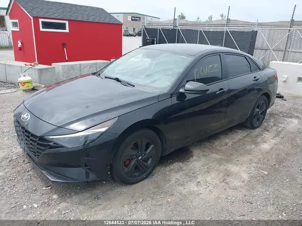 KMHLM4AG7NU335109 2022 HYUNDAI ELANTRA - Image 2