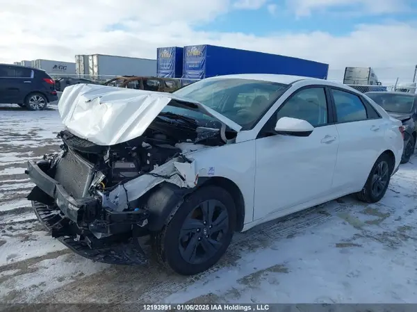 KMHLM4AG7NU342237 2022 HYUNDAI ELANTRA - Image 2