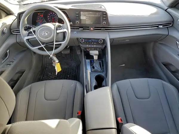 KMHLM4AG7NU357949 2022 HYUNDAI ELANTRA - Image 8