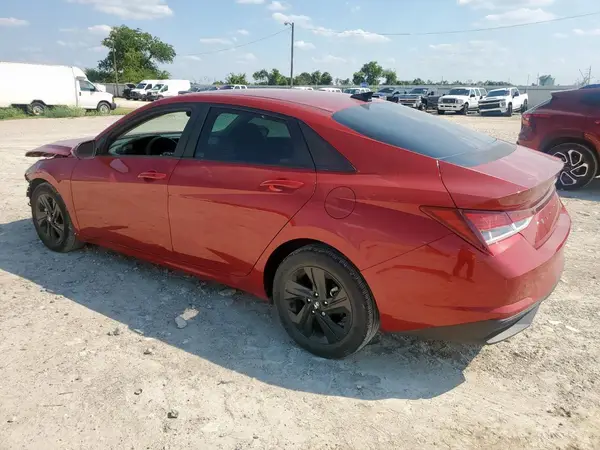 KMHLM4AG7NU358003 2022 HYUNDAI ELANTRA - Image 2