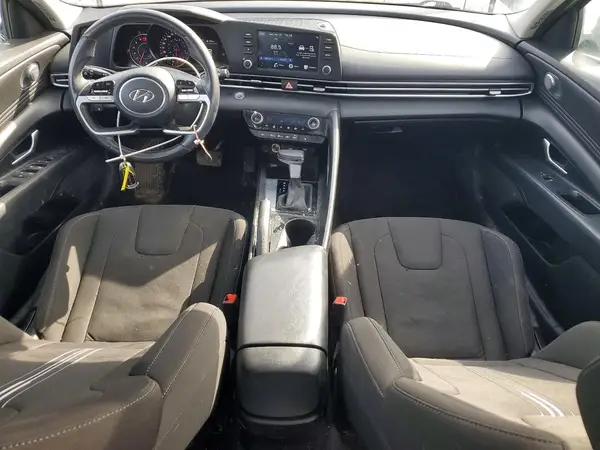 KMHLM4AG7NU361709 2022 HYUNDAI ELANTRA - Image 8
