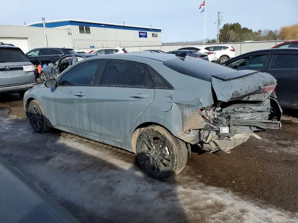 KMHLM4AG7NU369311 2022 HYUNDAI ELANTRA - Image 2