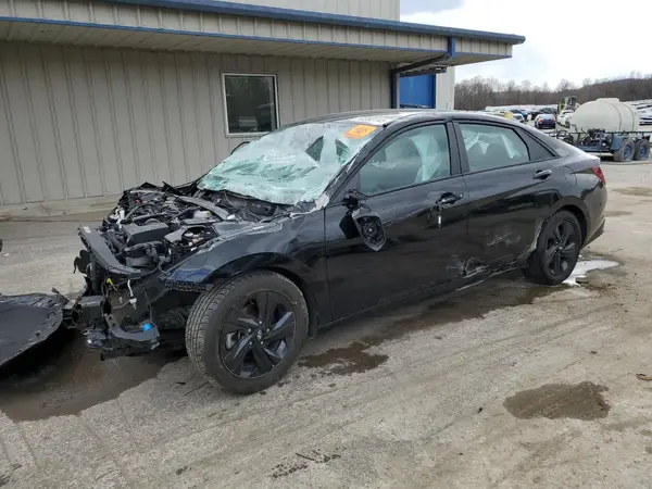KMHLM4AG7PU375502 2023 HYUNDAI ELANTRA - Image 1