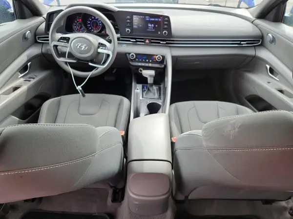 KMHLM4AG7PU381879 2023 HYUNDAI ELANTRA - Image 8