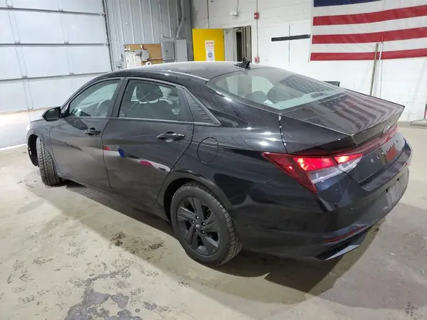 KMHLM4AG7PU383437 2023 HYUNDAI ELANTRA - Image 2