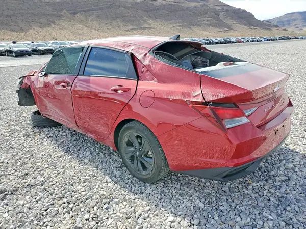 KMHLM4AG7PU386869 2023 HYUNDAI ELANTRA - Image 2