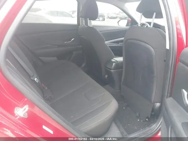 KMHLM4AG7PU387665 2023 HYUNDAI ELANTRA - Image 8