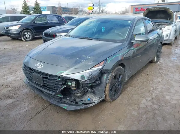 KMHLM4AG7PU397399 2023 HYUNDAI ELANTRA - Image 2