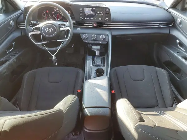 KMHLM4AG7PU413987 2023 HYUNDAI ELANTRA - Image 8
