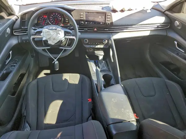 KMHLM4AG7PU415027 2023 HYUNDAI ELANTRA - Image 8