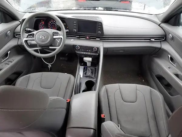 KMHLM4AG7PU416520 2023 HYUNDAI ELANTRA - Image 8