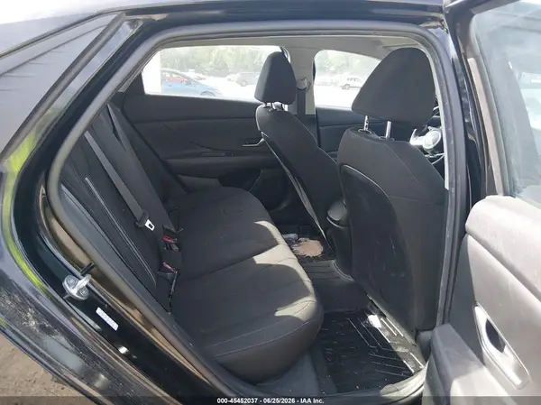 KMHLM4AG7PU424116 2023 HYUNDAI ELANTRA - Image 8