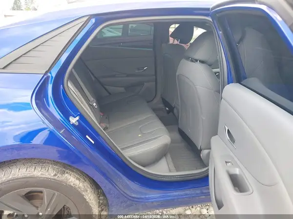 KMHLM4AG7PU436458 2023 HYUNDAI ELANTRA - Image 8