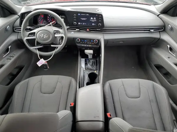 KMHLM4AG7PU437593 2023 HYUNDAI ELANTRA - Image 8