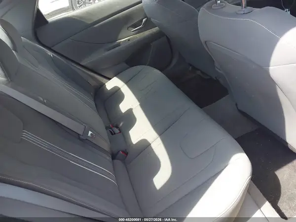 KMHLM4AG7PU438260 2023 HYUNDAI ELANTRA - Image 8