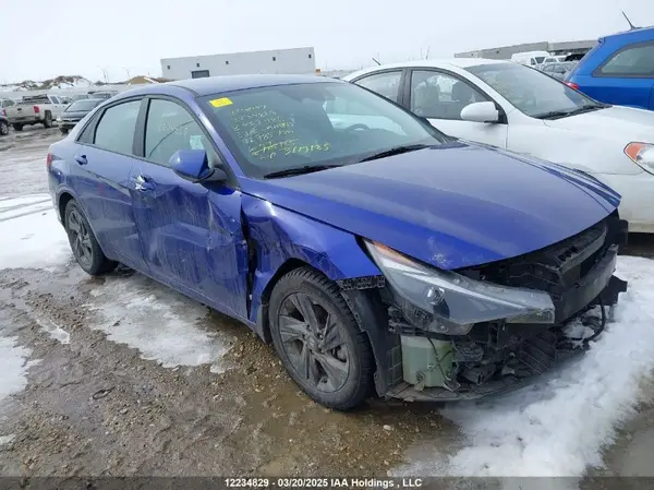 KMHLM4AG7PU457486 2023 HYUNDAI ELANTRA - Image 1