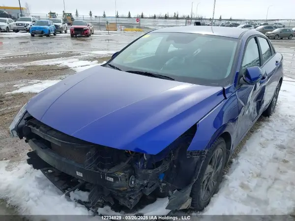 KMHLM4AG7PU457486 2023 HYUNDAI ELANTRA - Image 2