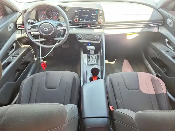 KMHLM4AG7PU462820 2023 HYUNDAI ELANTRA - Image 8