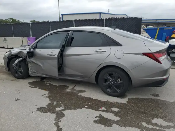 KMHLM4AG7PU474868 2023 HYUNDAI ELANTRA - Image 2