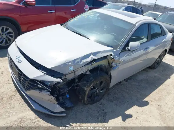 KMHLM4AG7PU477155 2023 HYUNDAI ELANTRA - Image 2