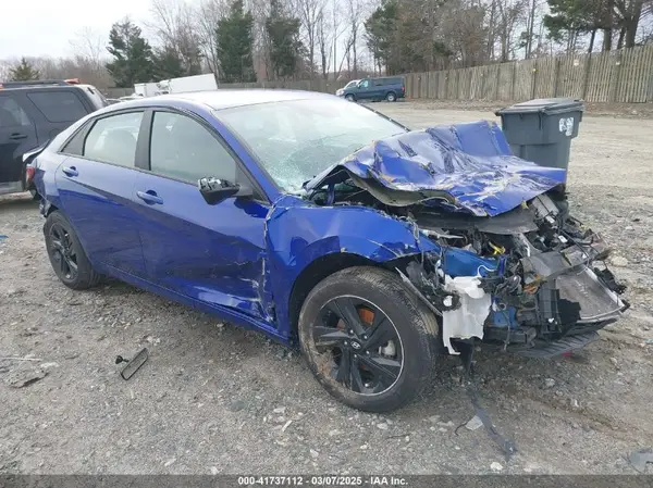 KMHLM4AG7PU478404 2023 HYUNDAI ELANTRA - Image 1